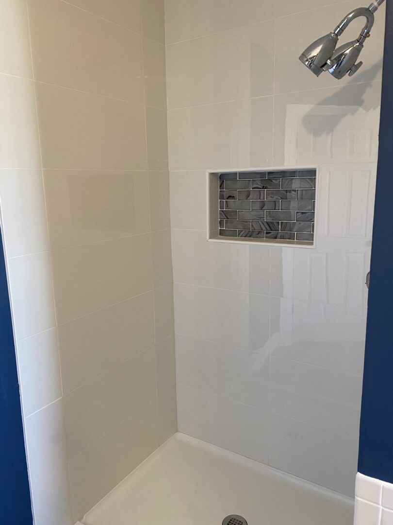 A modern bathroom with transparent bath room